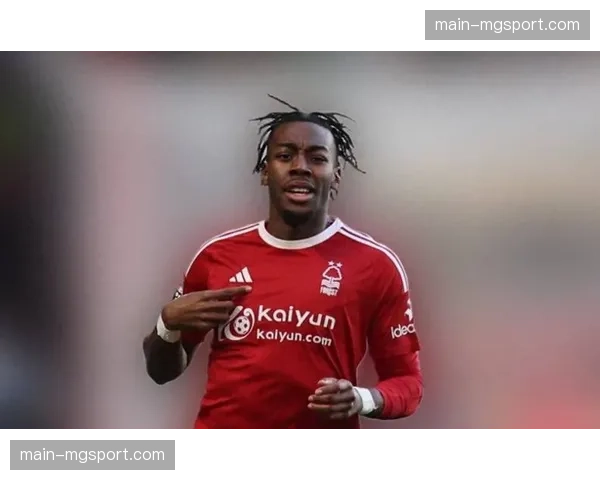 诺丁汉森林客场连克强敌，保级压力下全队斗志被彻底激发