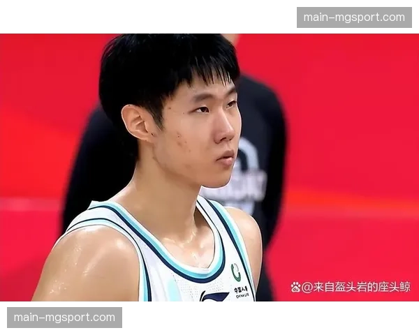 青岛国信双星赛季中期控场提升 杨瀚森策应与王睿泽外线形成呼应